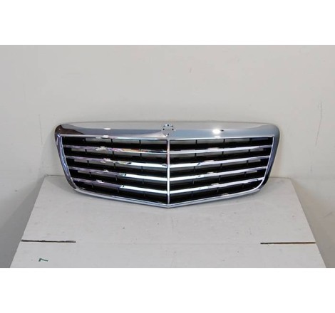 Front Grill Mercedes W211 07-09 Facelift Look AMG