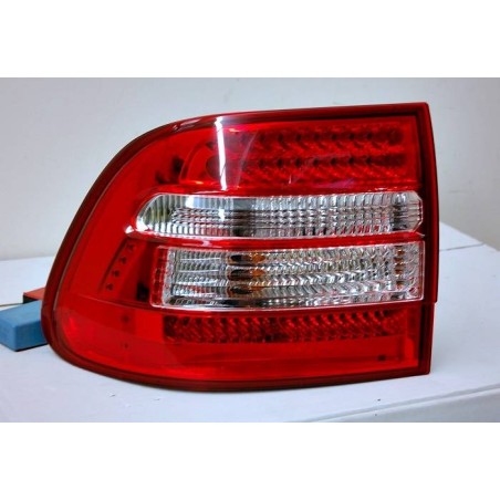 PILOTES ARRIÈRES PORCHE CAYENNE '03 LED ROUGE